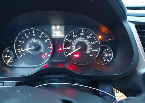 2011 Subaru Outback 2.5I Premium z USA, uszkodzony, nr VIN 4S4BRCGC2B3343681